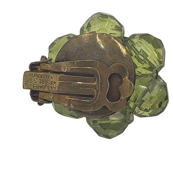 Vintage Earrings Clip On - Picture 4 of 5